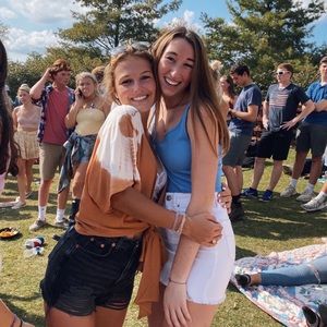 Meet your Posher, Maggie